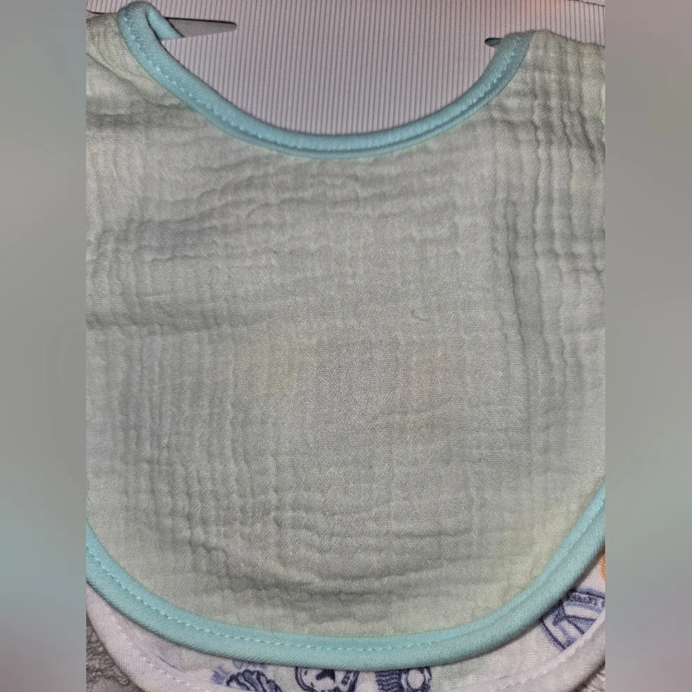 La Dolce Vita By Chickpea 3 Pack Bibs Soft Absorbant Snap Closure
